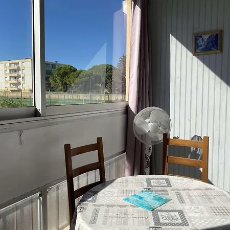 Avec Parking Prive A Balaruc-les-bains, Proche Stade - Fr-1-553-314 * Balaruc-les-Bains
